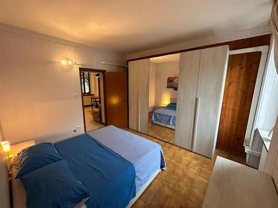 Lovely Central 2-Bedroom Apartment Milan Italy